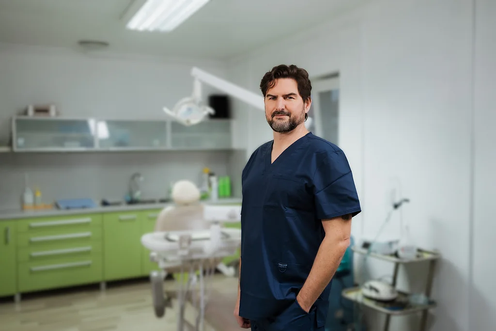 MUDr. Martin Sivák v ambulancii